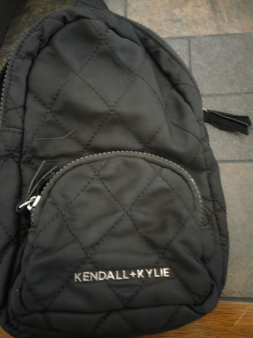 🍍Kendall & Kylie Black Quilted Crossbody Bag